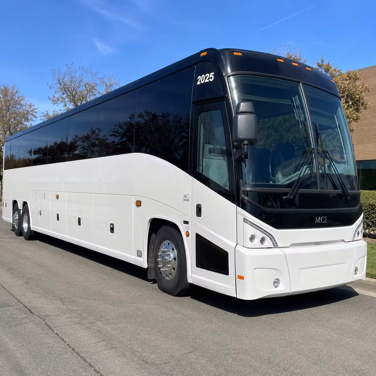 compare corporate event bus rentals for simi valley conferences and conventions