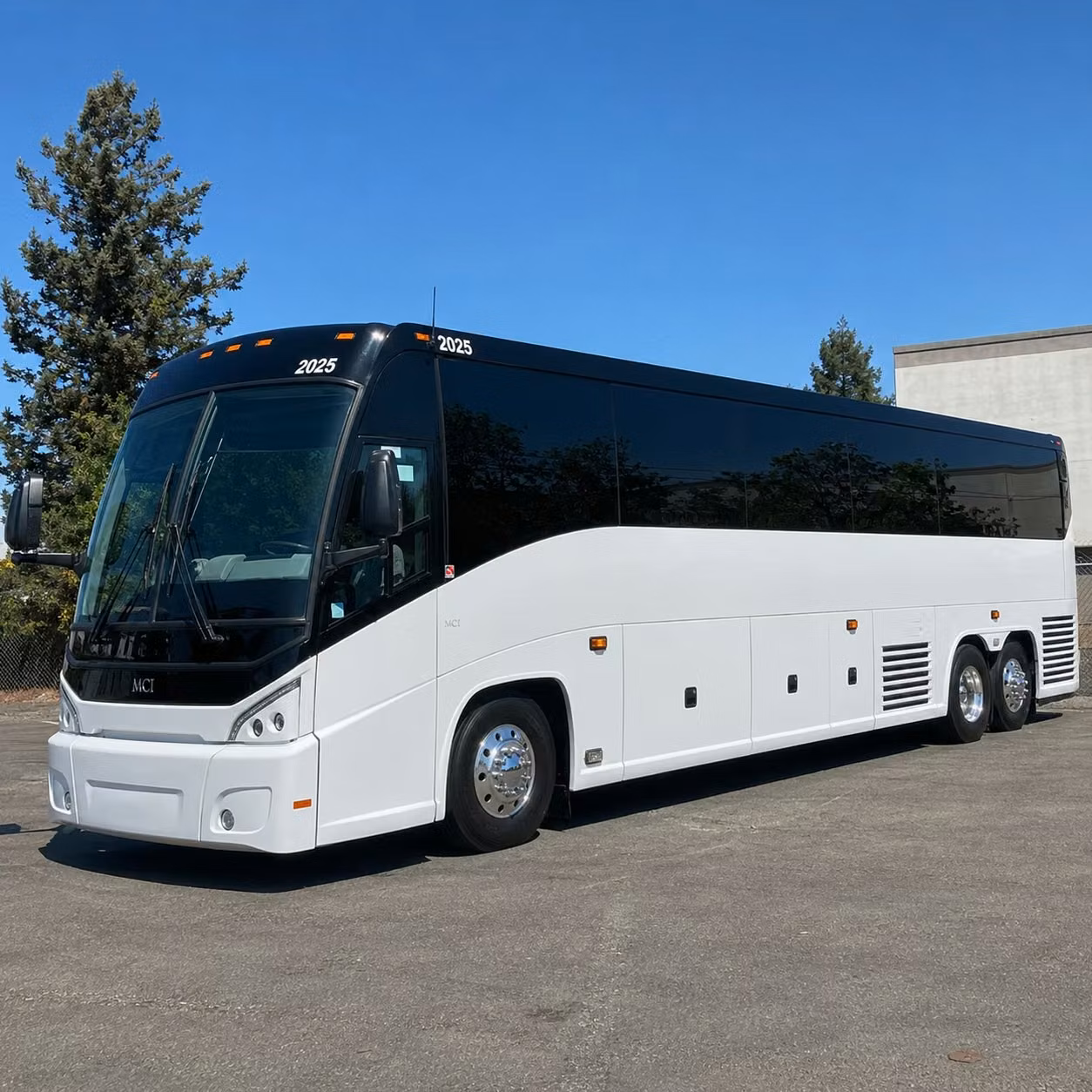 you can find and book religious group transportation in simi valley and any nearby city